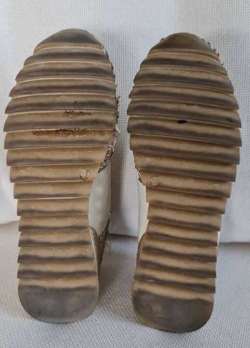 Ténis Prof, Tam. 37