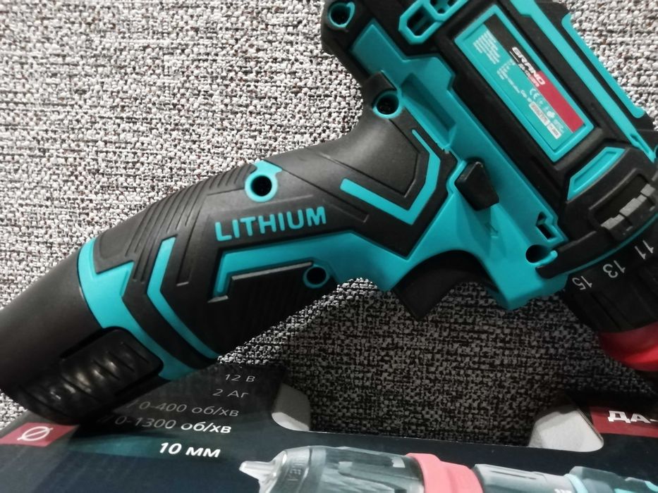 Шуруповерт аккумуляторный Grand ДА-12DFR