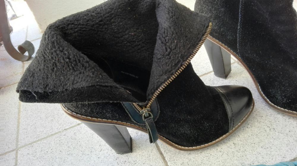 Botas camurça pretas n.39 Mango