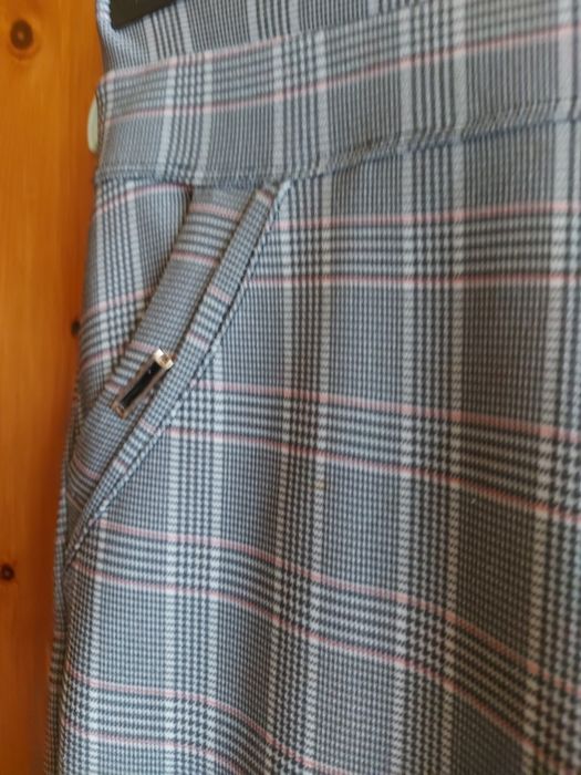 Leginsy w kratkę damskie rozmiar M/L