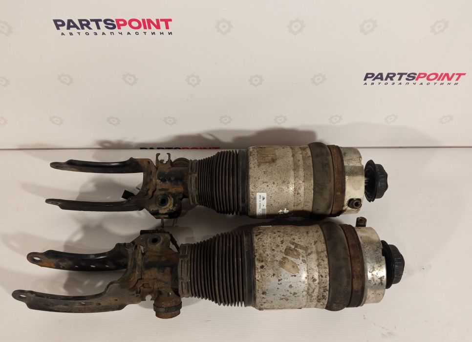 Пневмостійка передня задня ліва права Audi Q7 4L 2010-2015р оригінал