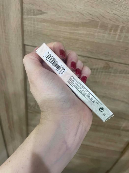pomadka Clinique Almost Lipstick w odcieniu Black Honey