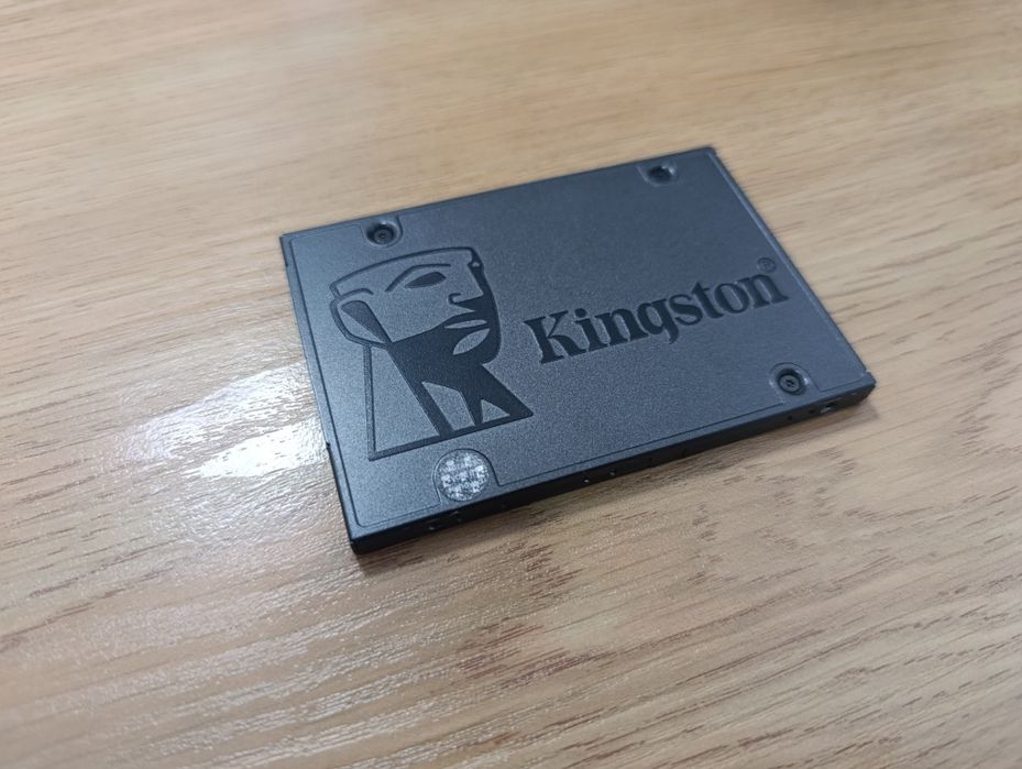 SSD диск Kingston SSDNow A400 240GB 2.5" SATAIII 3D TLC (SA400S37/240G)