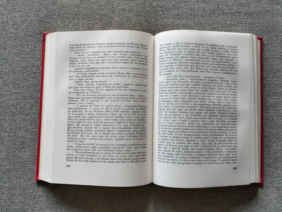 Livro "Quo Vadis?" de Henryk Sienkiewicz