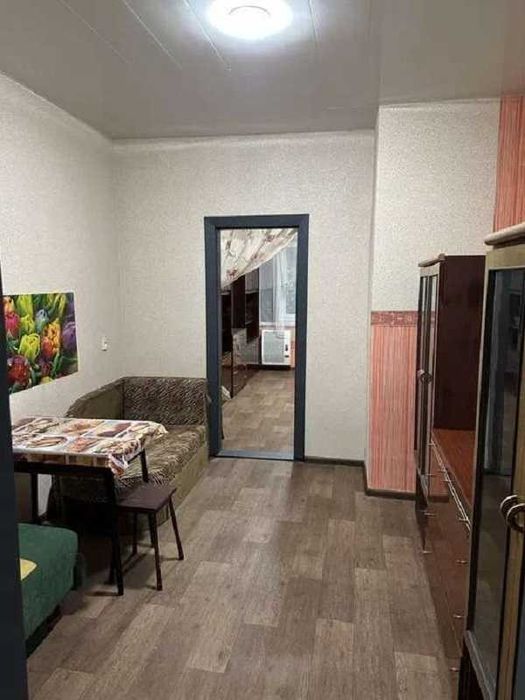 Продається 2-кім.кв.Новобаварський р-н. пров. Одоєвський.30 кв метр DD