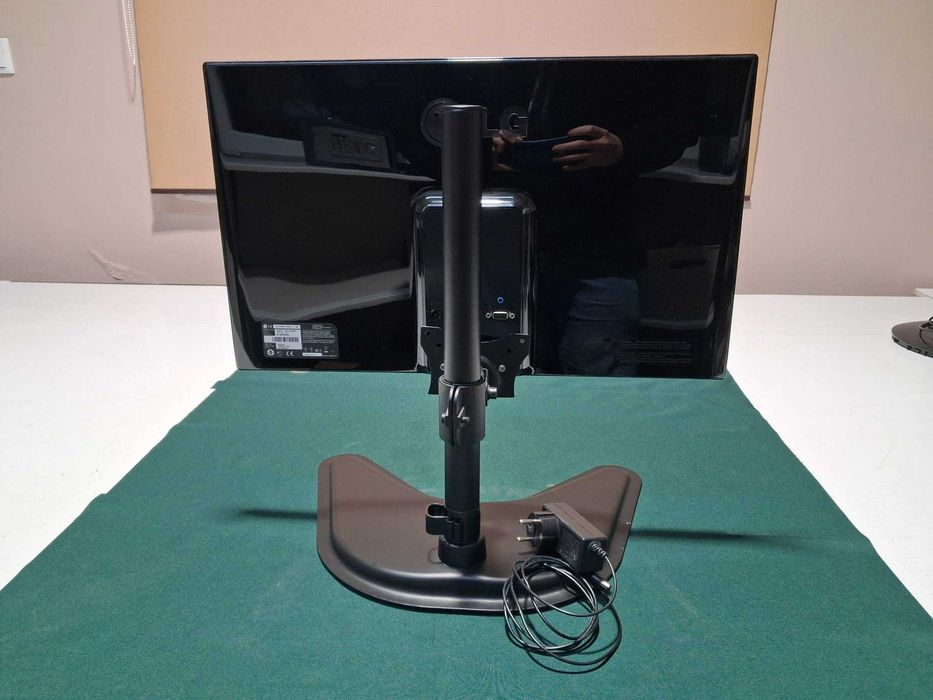 Monitor LG Flatron IPS237L-BN