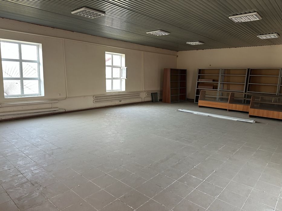 Здам в оренду комерційне приміщення площа 350м2 з розширенням до 500м2