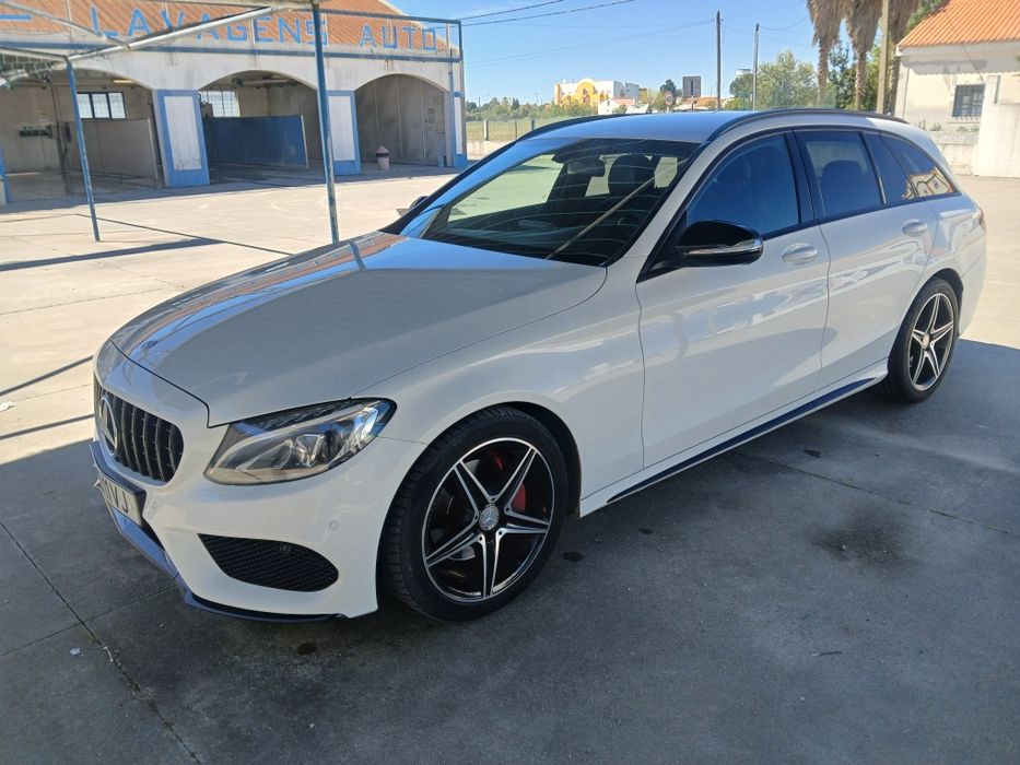 Mercedes-Benz C220d  Station 7G-TRONIC AMG Line