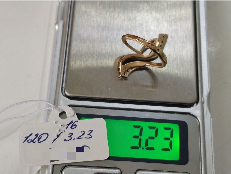 Кольцо золотое р16