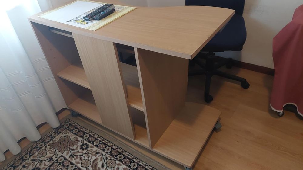 Secretária como nova