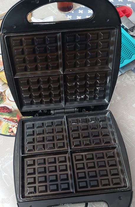 Gofrownica MPM na 4 gofry moc 1100 do 1300 W