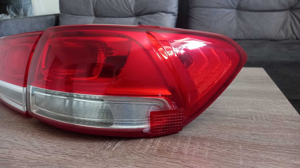 Задній фонар стоп kia sorento