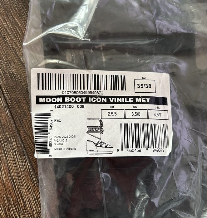 Moon Boot czerwone 35-38