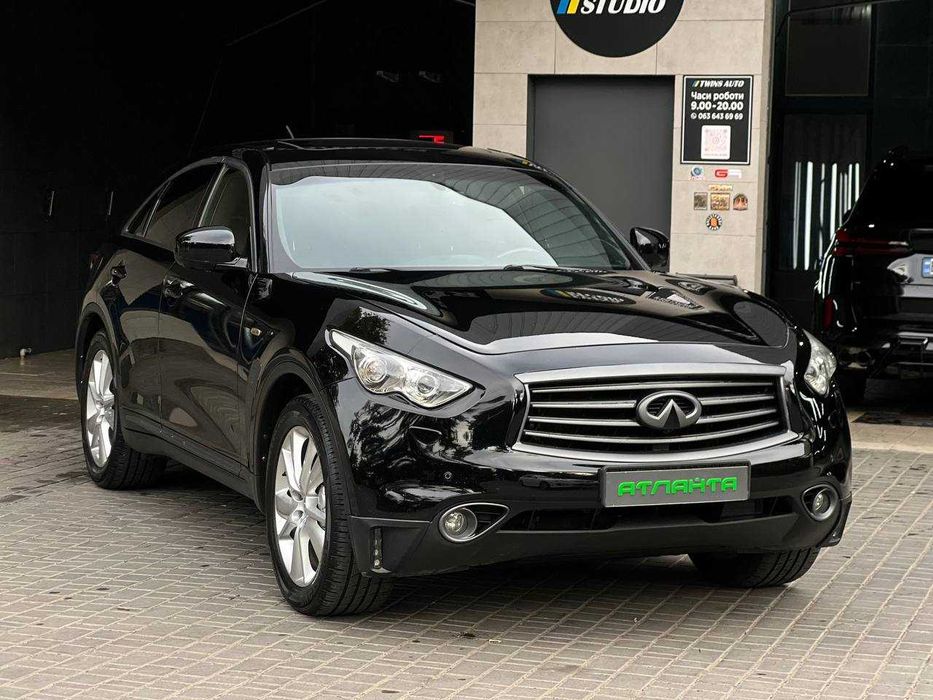 Infiniti QX70 2013