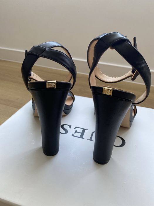 Sndały Guess r 39