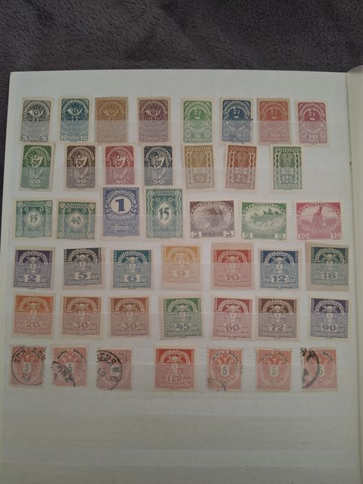 Do sprzedaży znaczki, wszystkie przedstawione