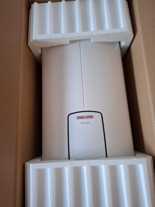 Продам проточный водонагреватель