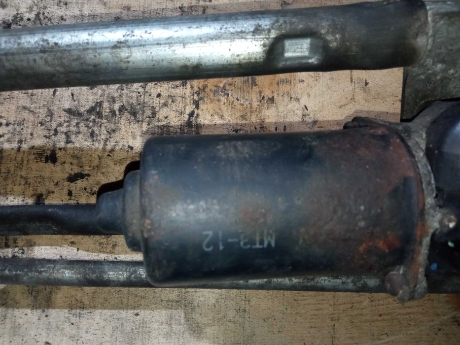 Трапеція двірників Nissan Primera P 12 1.9D Ніссан Прімера