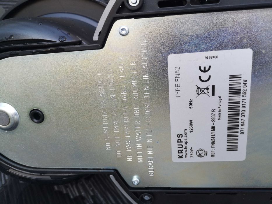 Máquina Krups, Nespresso (avariada)