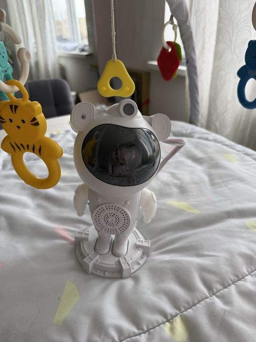 Астронавт проектор