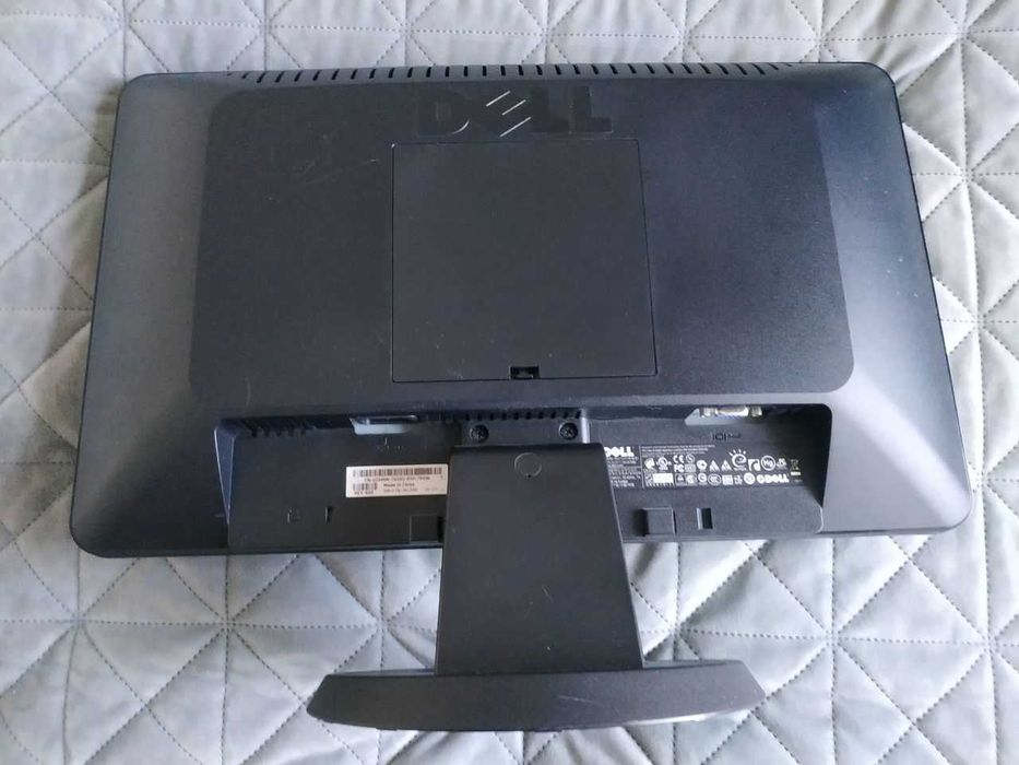 Монітор DELL 19 дюймів IN1910Nb + VGA кабель в подарунок