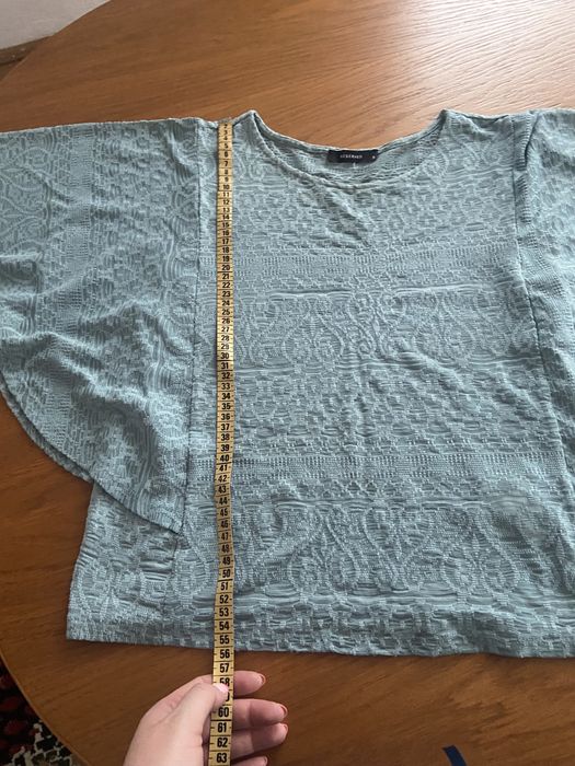 Reserved koszulka nietoperz S