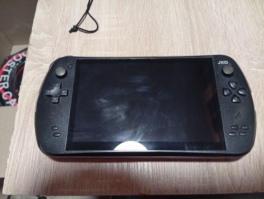 Ігрова консоль jxd неробоча на запчастини