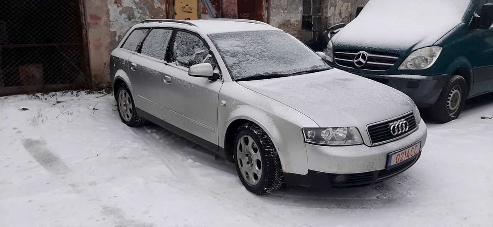 Розборка audi a4 b6 2.5 tdi мотор bfc вариатор GEC колір LY7W