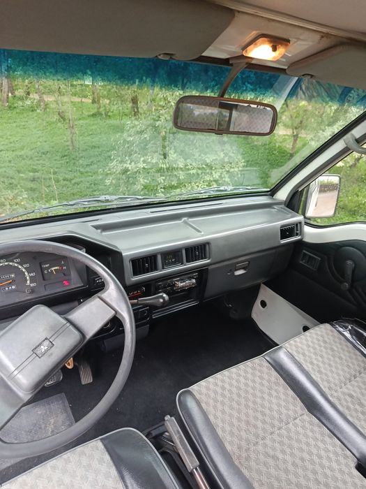 Mitsubishi l 300