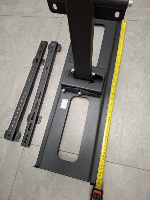 Uchwyt ścienny do telewizora