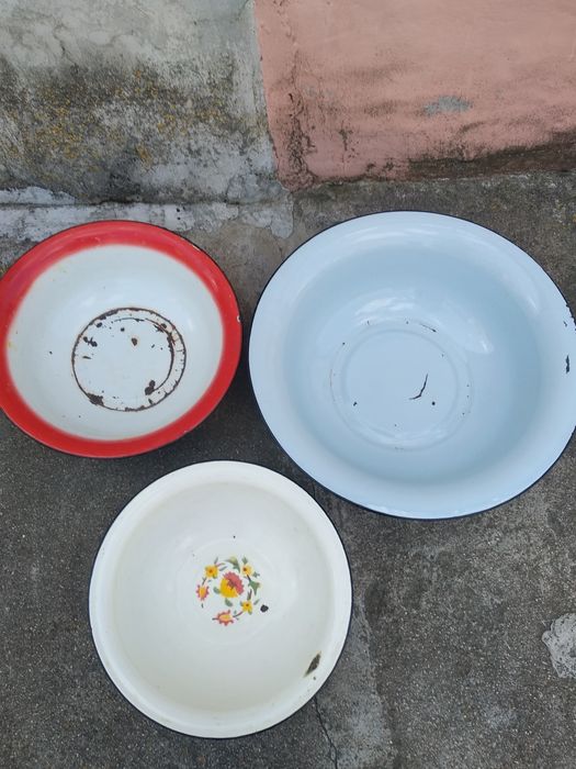 Миски иаліровані