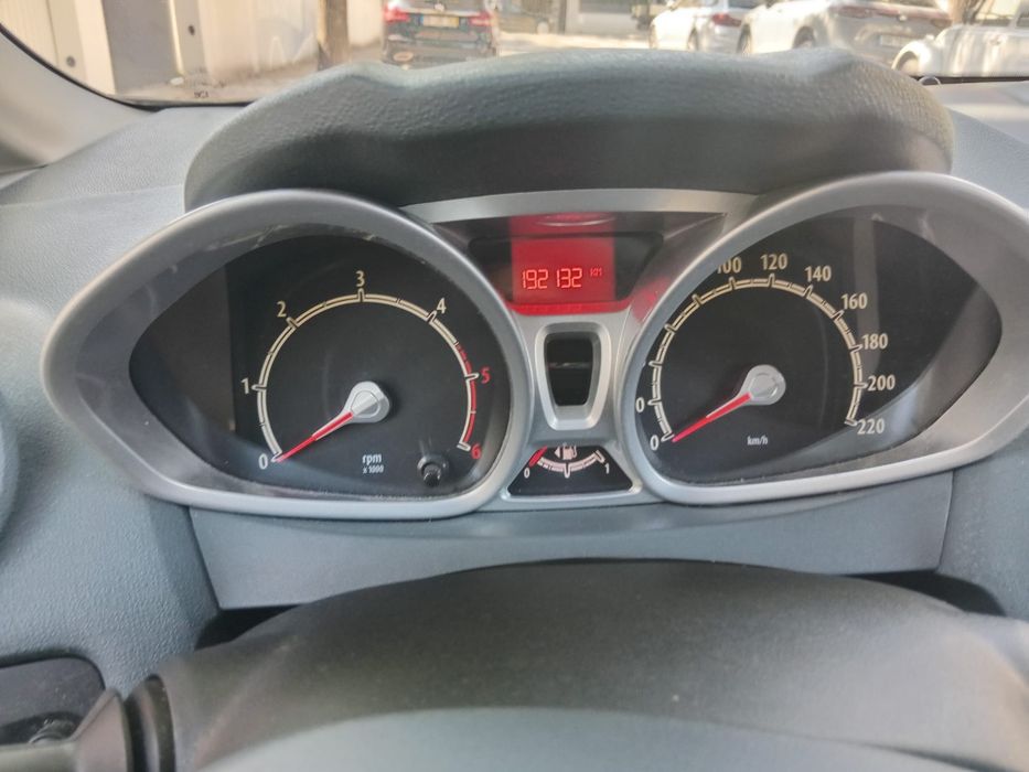 Ford fiesta 1.6 gasóleo