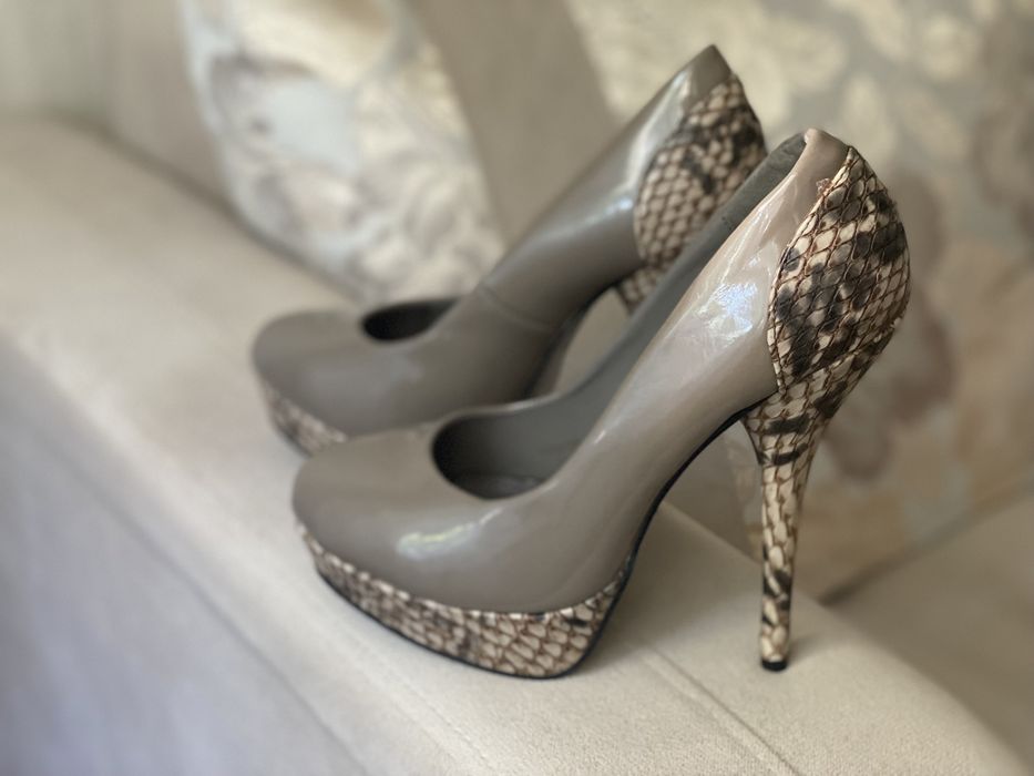Туфли Le silla оригинал, basconi, schutz, Valentino