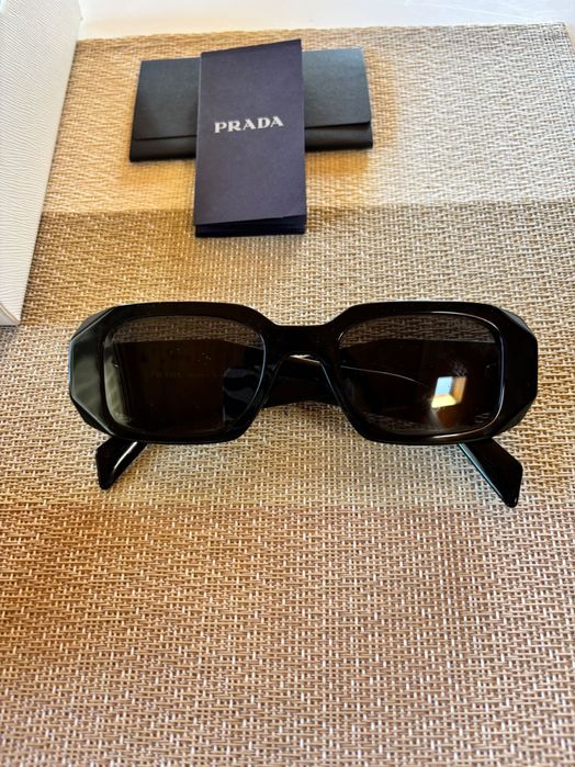 Okulary przeciwsłoneczne Prada