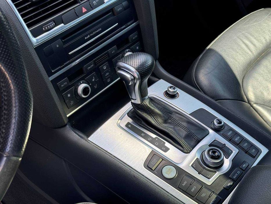 Продам Audi Q7 3.0 TFSI 2013