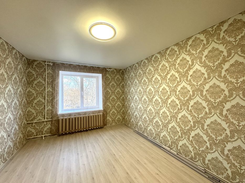 Продажа 3к в центре со своим гаражом