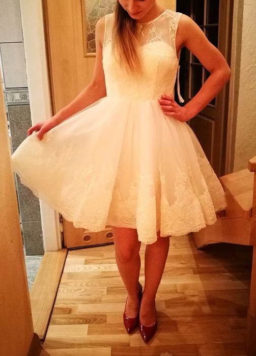 Sukienka ecrue księżniczka