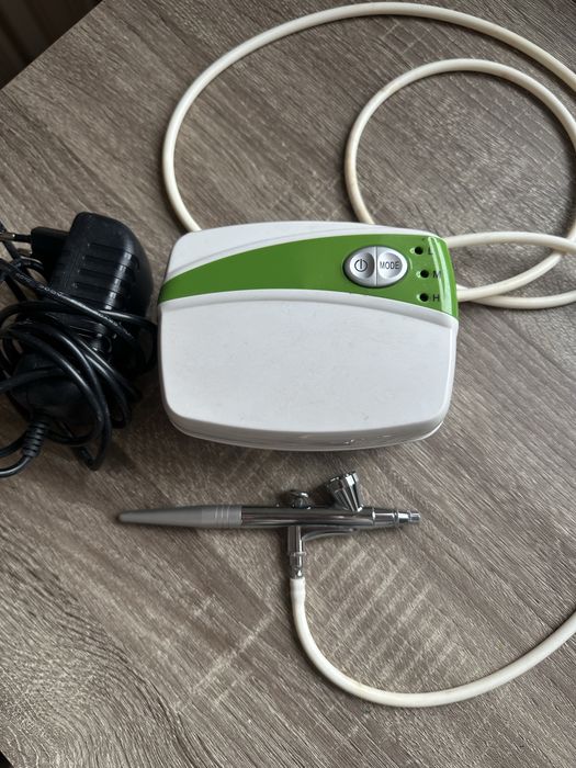 Аерограф з компресором для макіяжу, нігтів або декору