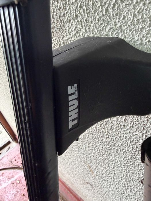 Barras de Tejadilho e Suporte para Transporte de Bicicletas Thule Tour