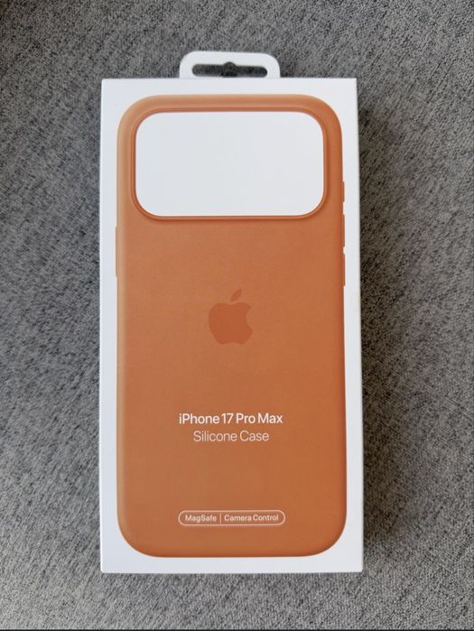 Оригинальный чехол Apple Silicone для Iphone 17/18 Pro Max