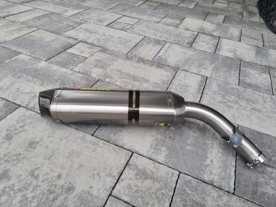 Honda VFR 800 F oraz VFR 800 X Crossrunner Tłumik Wydech Akrapovic