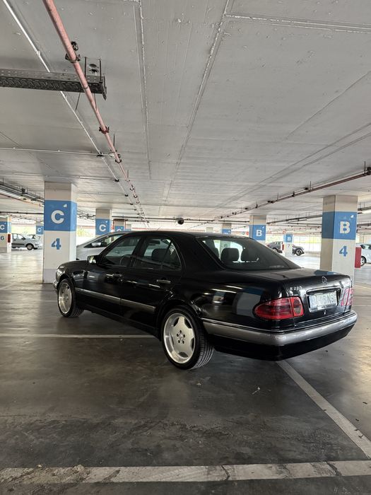 Mercedes classe E220 cdi nacional so um dono 240.000km aceito retoma