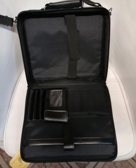 Torba na ramię, laptopa
