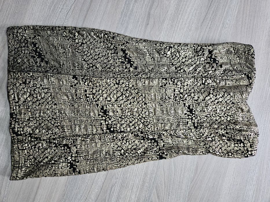 Sukienka wieczorowa tuba bez ramiączek rozm. 34 XS