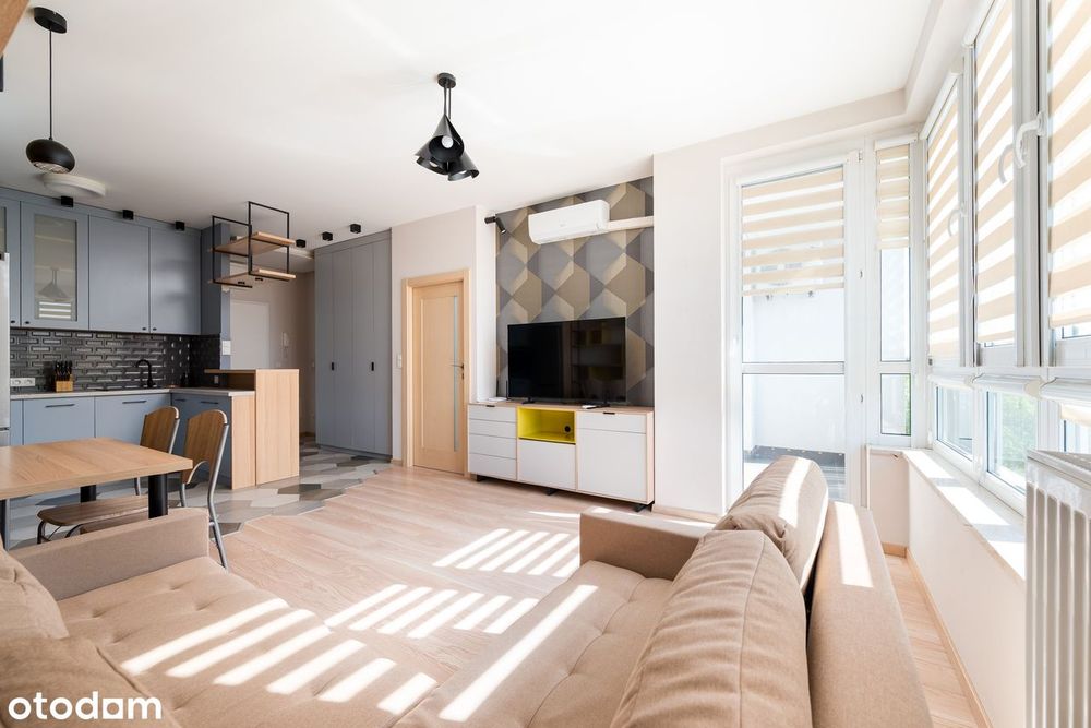 Nowoczesne 2 Pokoje Z Balkonem I Parkingiem | 43 M² | Warszawa