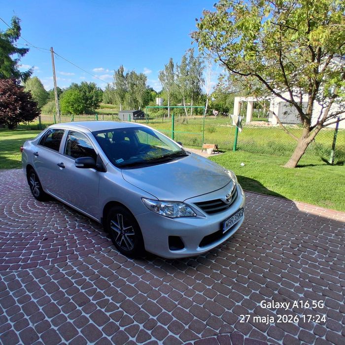 Toyota corolla 2012 rok benzyna