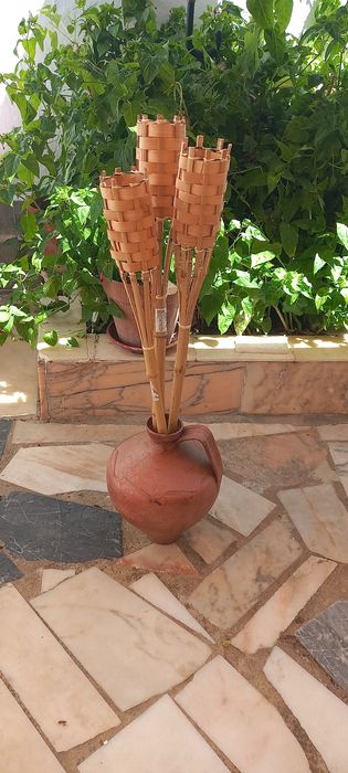 Tochas de Bambu Decorativas para Jardim – Suporte para Vela 
 (Como novas)