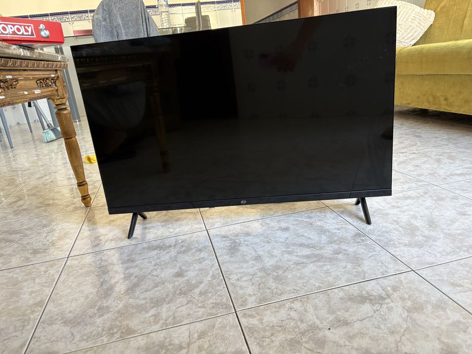 Vendo tv mais ps4