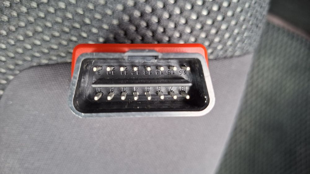 Якісний Bluetooth OBD ELM - KONNWEI