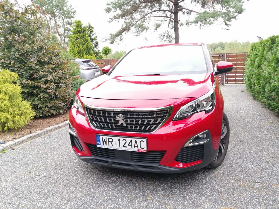 Peugeot 3008 1,2  w ładnym kolorze